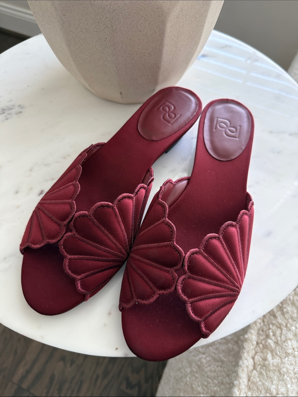 Reformation Waldena Baby Wedge Burgundy Sandals Size 9